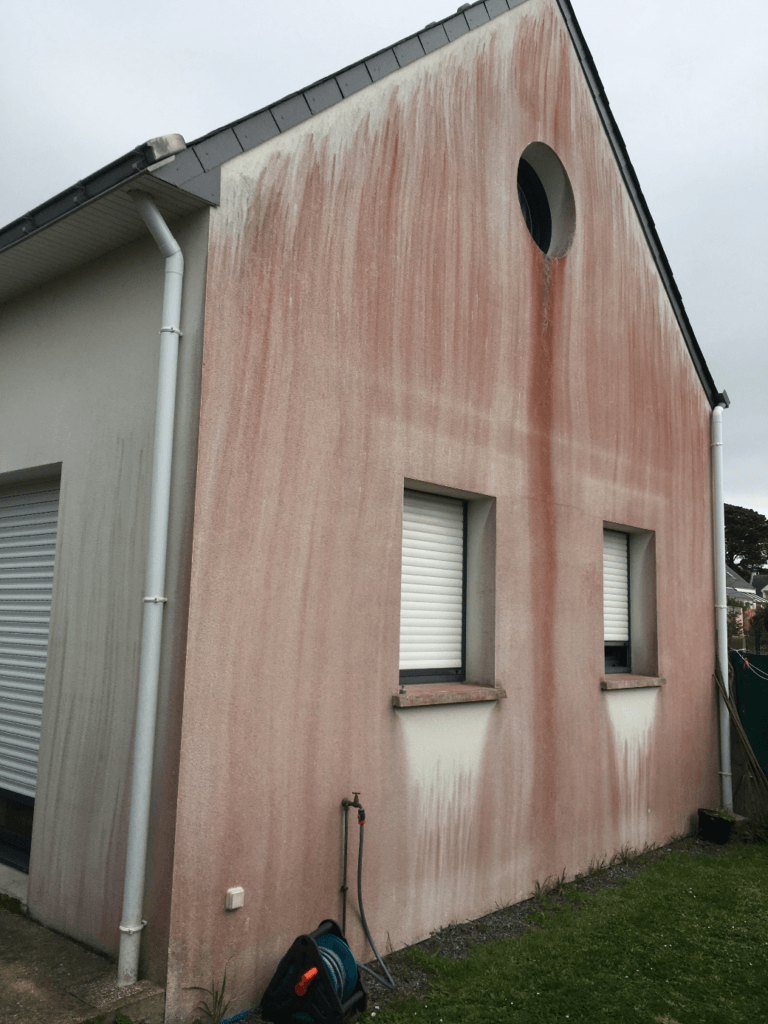 la turballe algues rouges enduit projeté